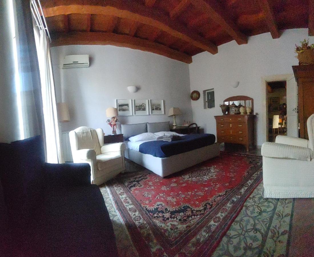 Appartamento A Centro Storico Di CTA Exteriör bild