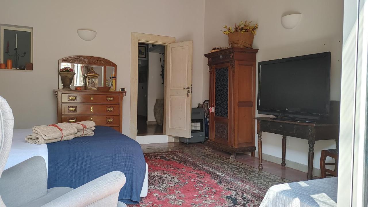 Appartamento A Centro Storico Di CTA Exteriör bild